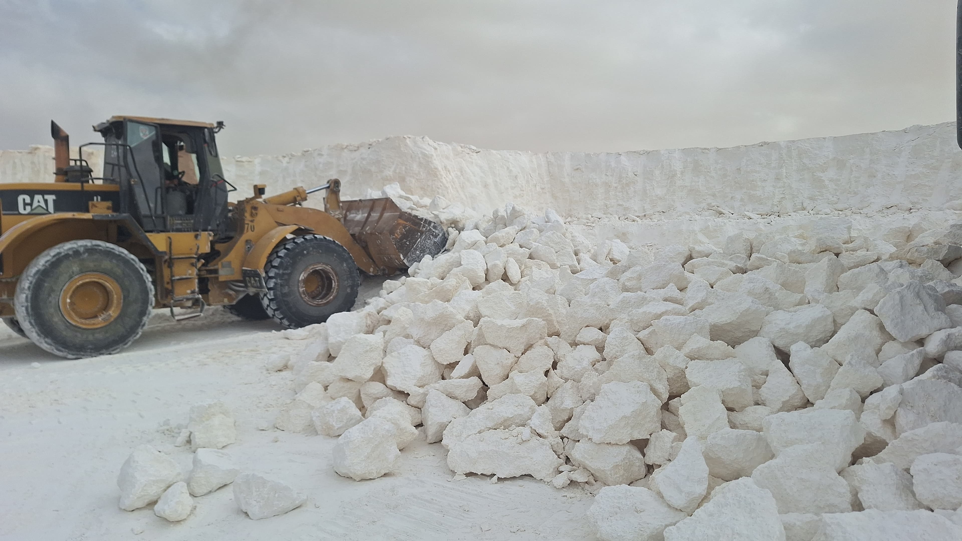 Astro mineral supply and dispatch operations